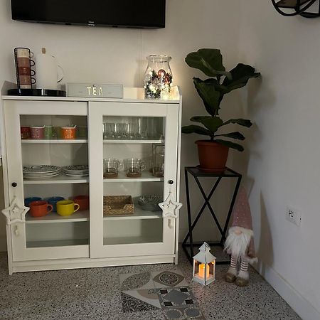 8+8 Appartamento Con Garage Livorno Kültér fotó